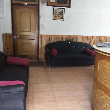 Sapphire Inn Bhīm Tāl Exteriör bild