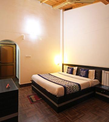 Sapphire Inn Bhīm Tāl Exteriör bild